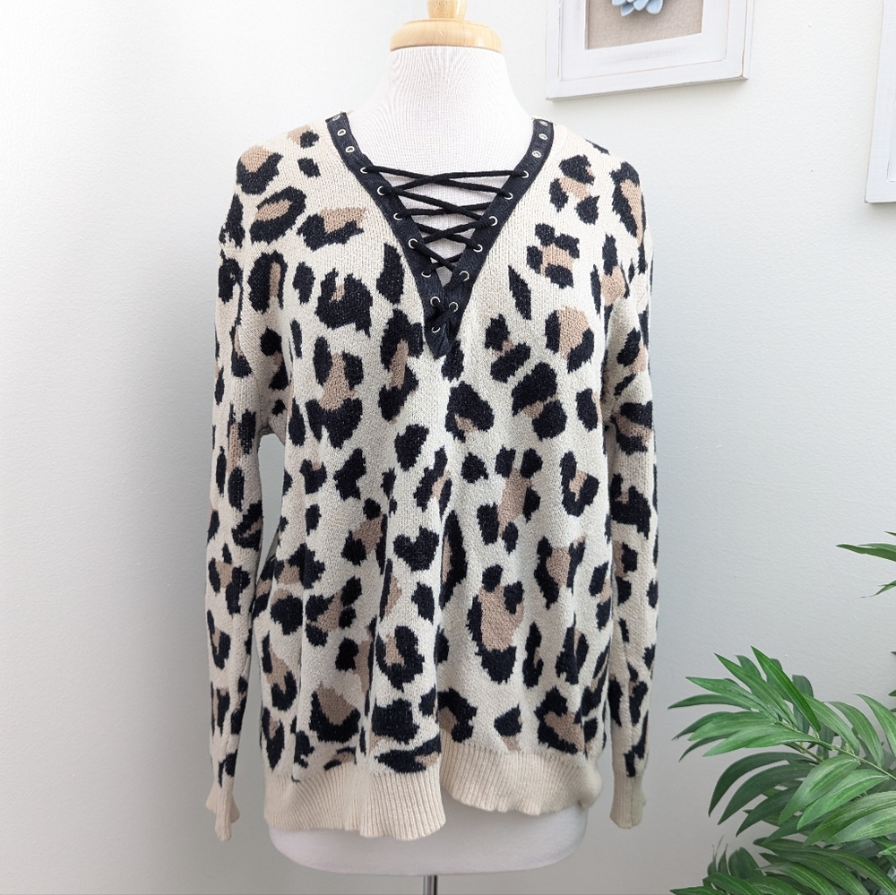MOD On Trend Leopard Print Lace Up V Neck Sweater Beige Black Medium